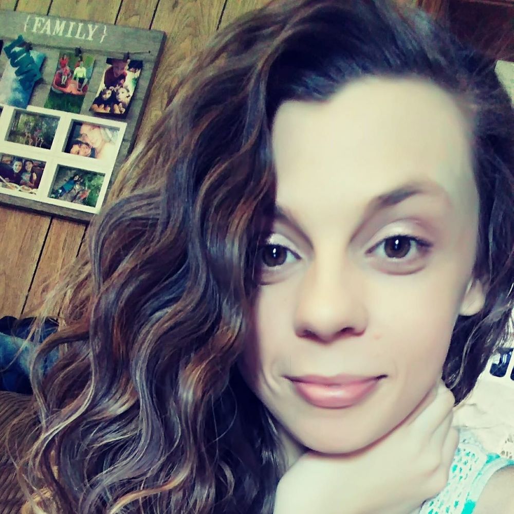 Meet your Posher, Mallory